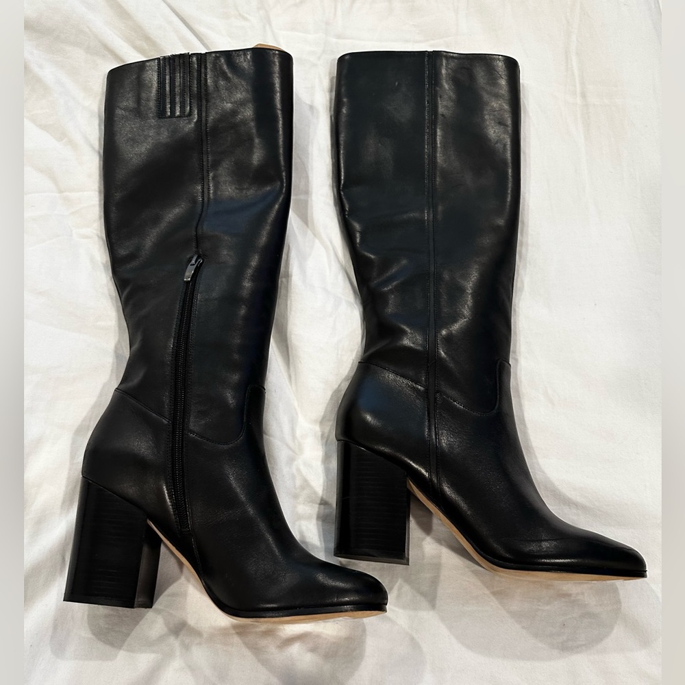 Via Spiga Black Leather Boots
